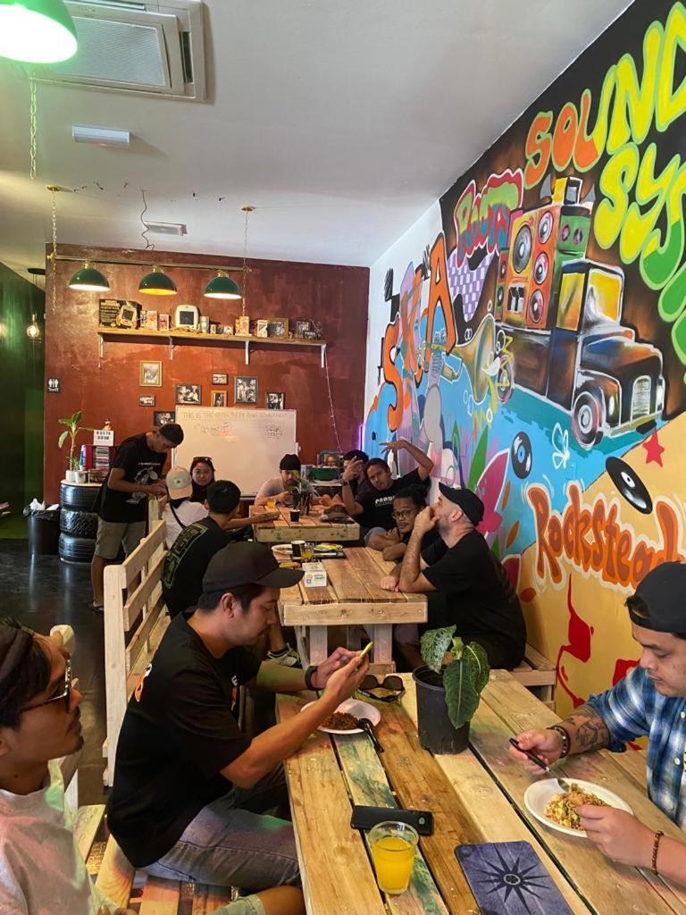 H2 Worldpackers , The Social Hotel Kota Kinabalu Dış mekan fotoğraf