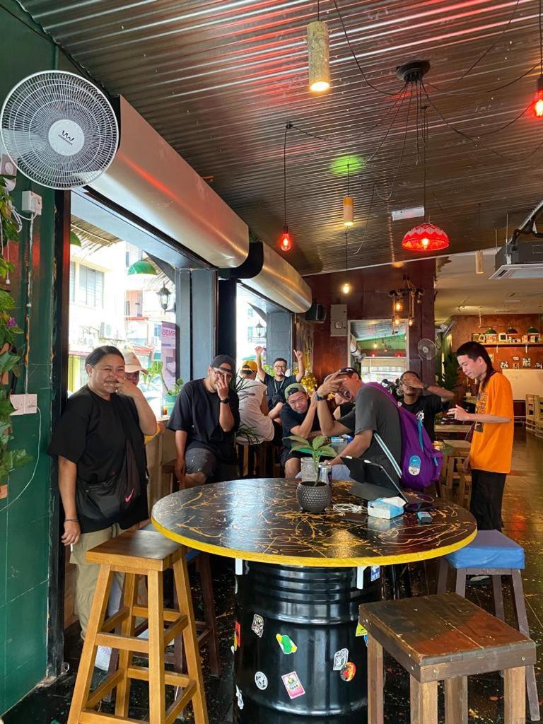 H2 Worldpackers , The Social Hotel Kota Kinabalu Dış mekan fotoğraf